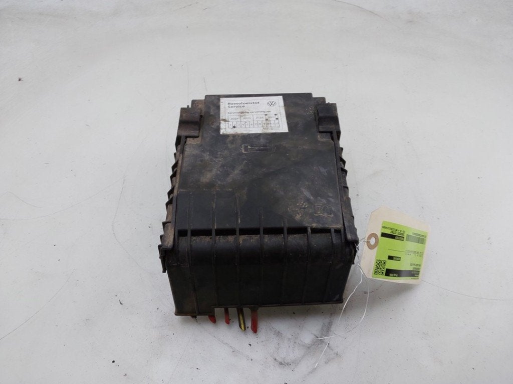 BOITIER FUSIBLES Caddy IV (|1K0937125D|1K0937125C|), Dhr. J. Ham, Volkswagen, Administratie@autoham.nl, Utilisé