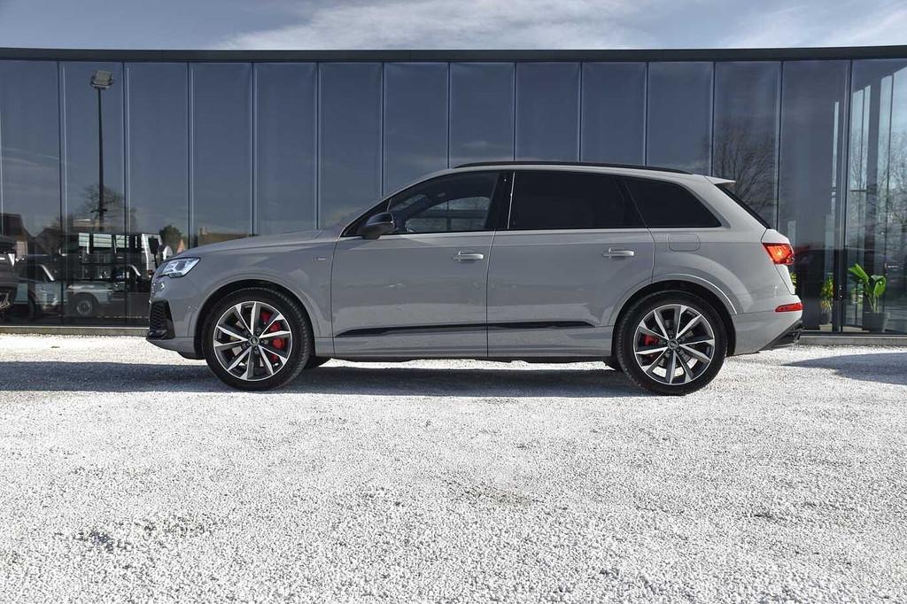 Audi Q7 60e Hybr Competition S Line HeadUp Carbon Pack, Auto's, Automaat, 2995 cc, 340 kW, 462 pk