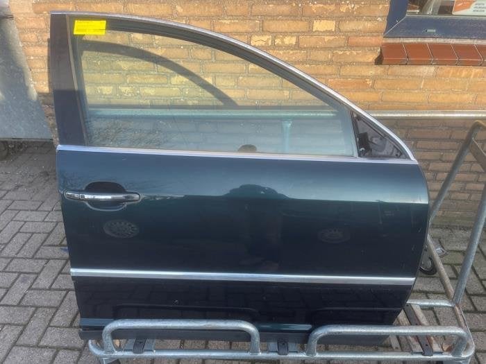 Portier 4Deurs rechts-voor van een Volkswagen Phaeton (LR6V), Gebruikt, -, -, Ophalen of Verzenden
