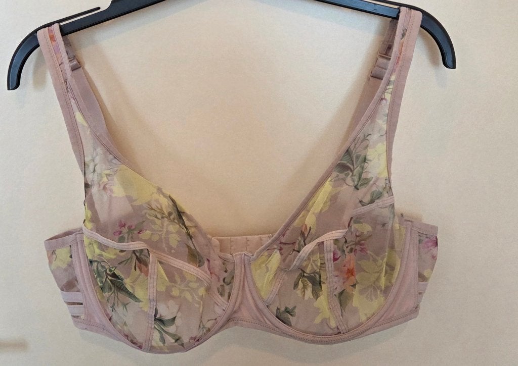 Prachtige bloemen BH van Maison Lejaby-85E (BE) / 100E (FR), Kleding | Dames, Ondergoed en Lingerie, Maison Lejaby, Ophalen of Verzenden