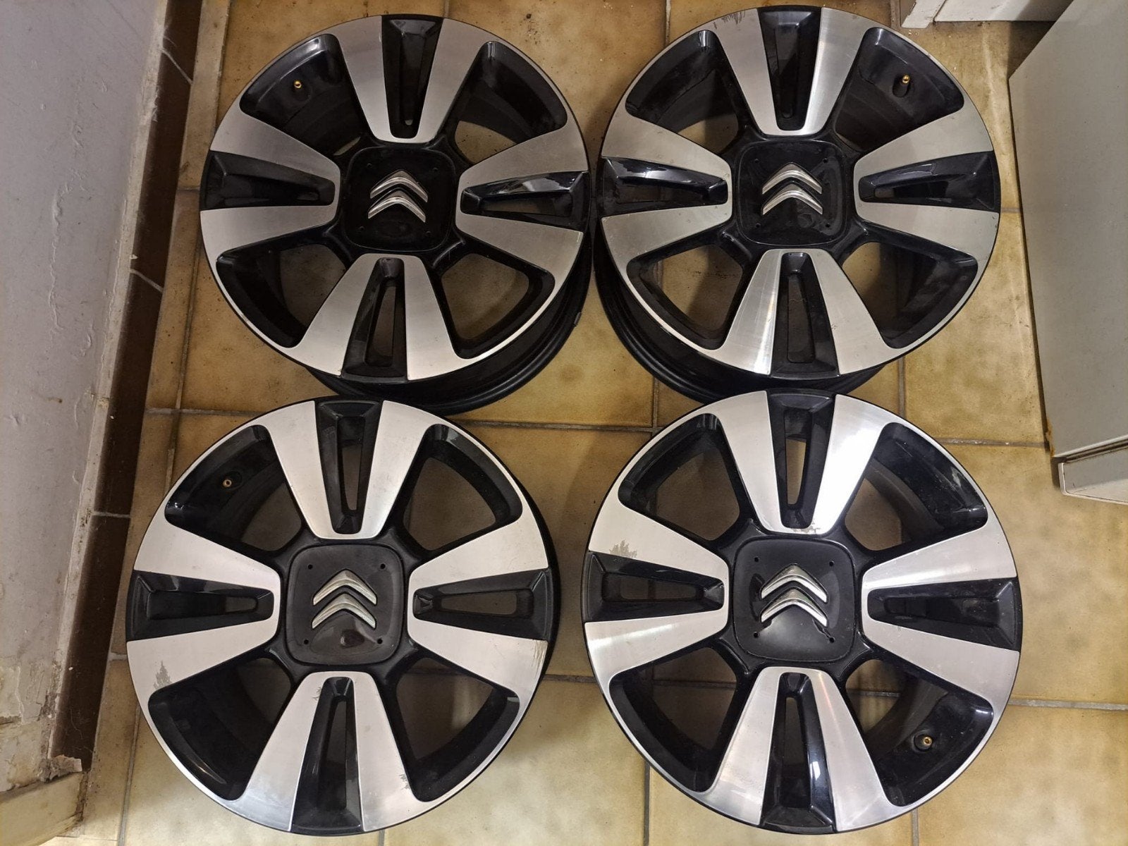 Set van 4 originele Citroën 16 inch velgen, Ophalen