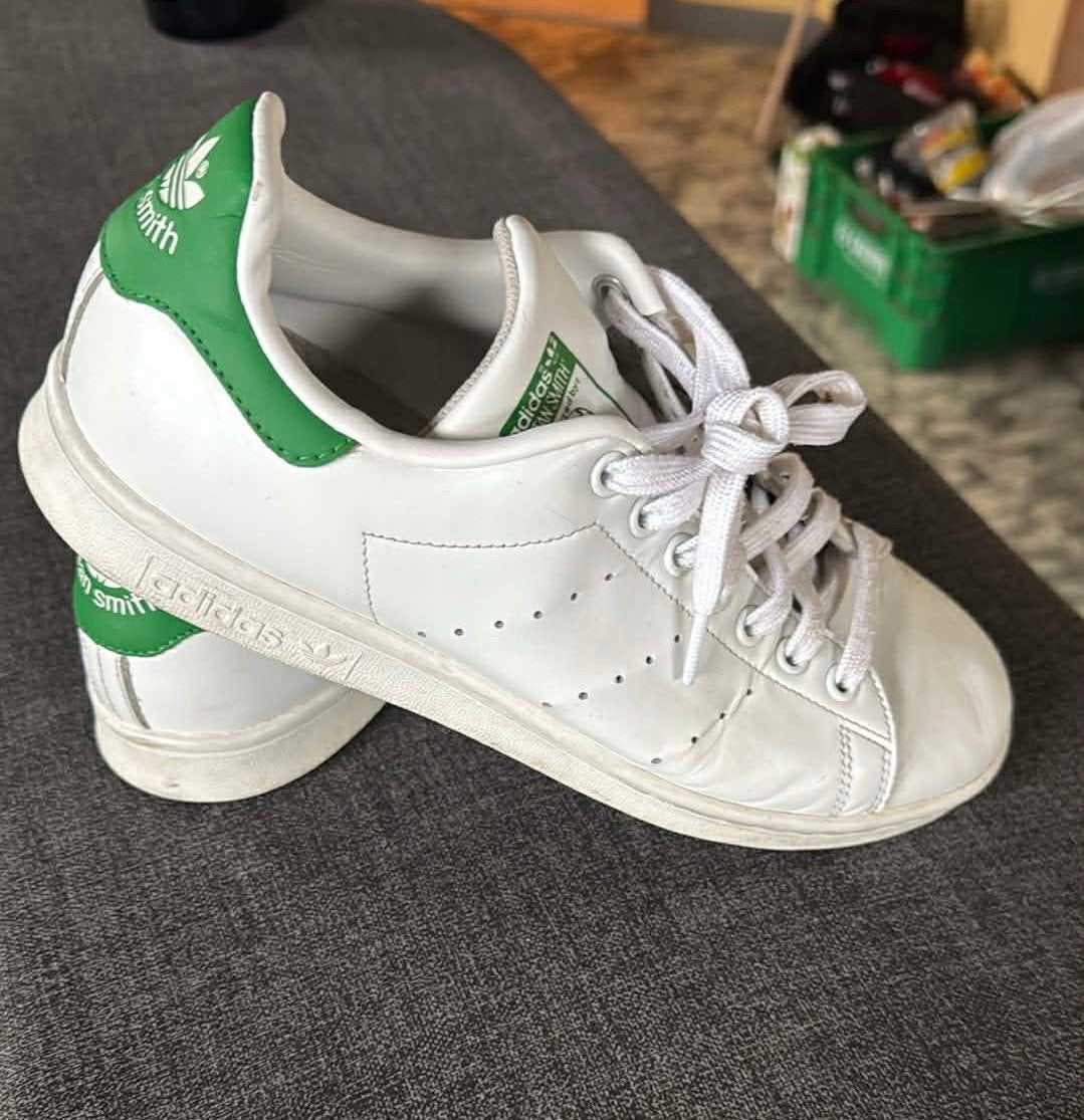 Adidas, Enlèvement, Comme neuf