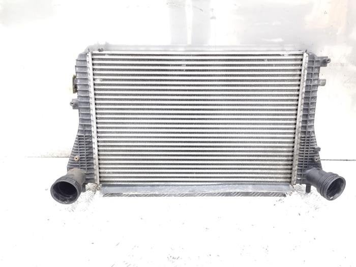Intercooler d'un Volkswagen Passat, Volkswagen, -, 3 mois de garantie, Utilisé