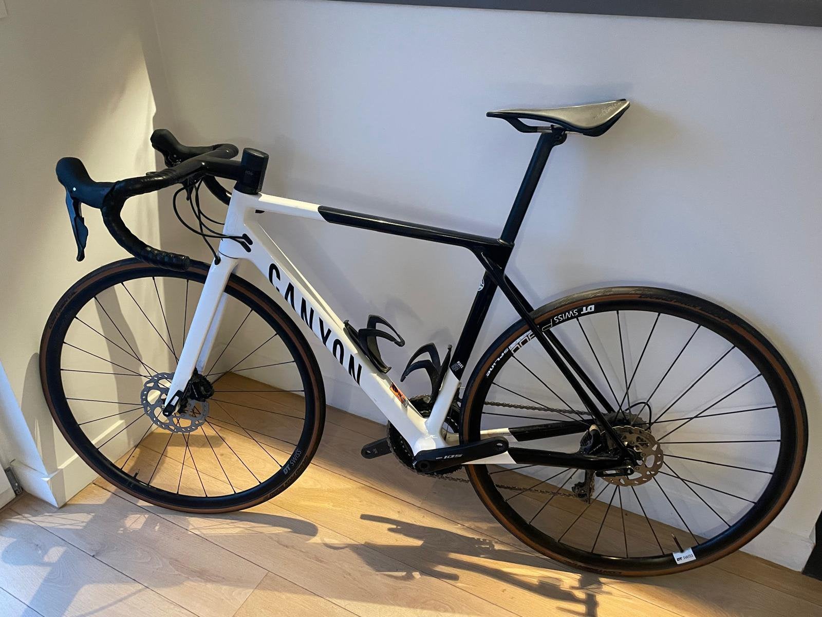 Canyon Ultimate CF 2024 kader Medium, Ophalen, Zo goed als nieuw