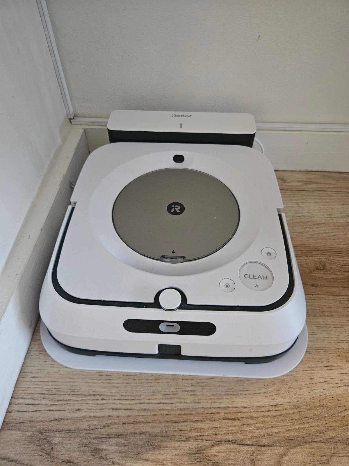 iRobot Brava avec m6, Electroménager, Aspirateurs, Enlèvement, IRobot