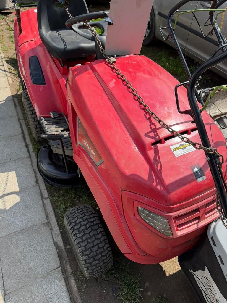 Tracteur tondeuse sentar 15,5/92 H, Enlèvement
