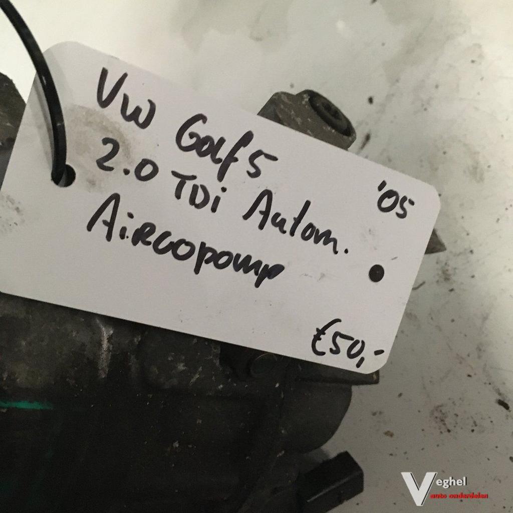 Vw Golf 5 2.0 TDI Autom.  2005    Aircopomp  1K0 820 803 G, Auto-onderdelen, Gebruikt, -, -, Ophalen of Verzenden