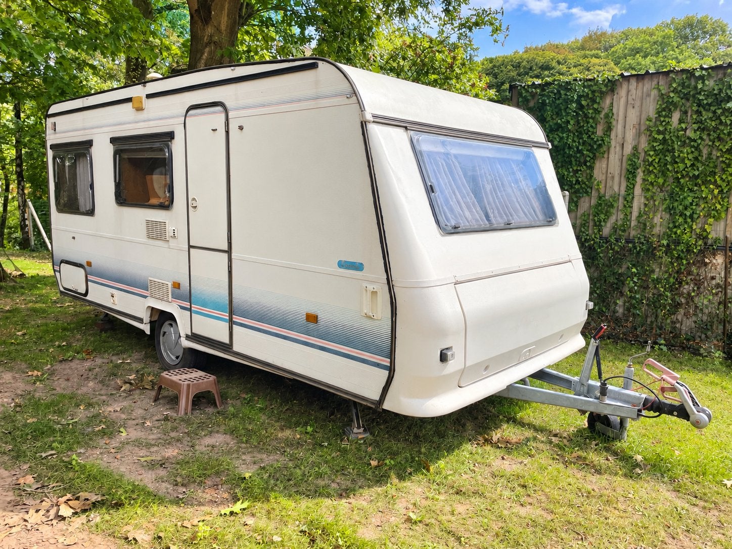 4 persoons caravan Adria,alles werkt,ideale starters caravan, Caravans en Kamperen, Rondzit, Koelkast, Bedrijf, Adria