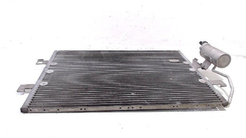 Airco radiateur Mercedes-Benz Vaneo, Onderdelen@venauto.nl, Van der Ven Autorecycling B.V., Ettenseweg 76, 4706 PB Roosendaal, The Netherlands