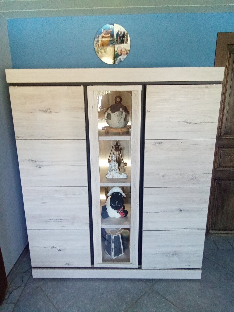 Armoire, 25 à 50 cm, Avec porte(s), Vitrine + éclairage, Comme neuf