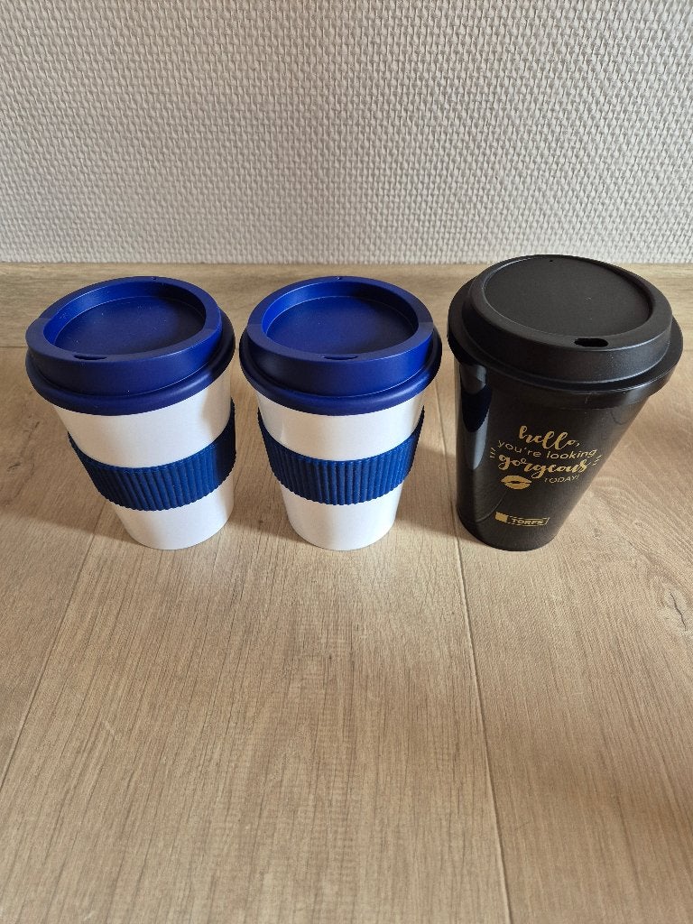 3 tasses pour boissons chaudes, Enlèvement ou Envoi, Comme neuf