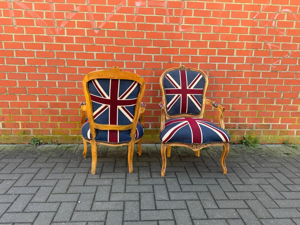 Lot de 2 Fauteuils style Louis XV, union Jack, customisé, Maison & Meubles, Fauteuils, Moins de 75 cm, Enlèvement, Utilisé, 50 à 75 cm