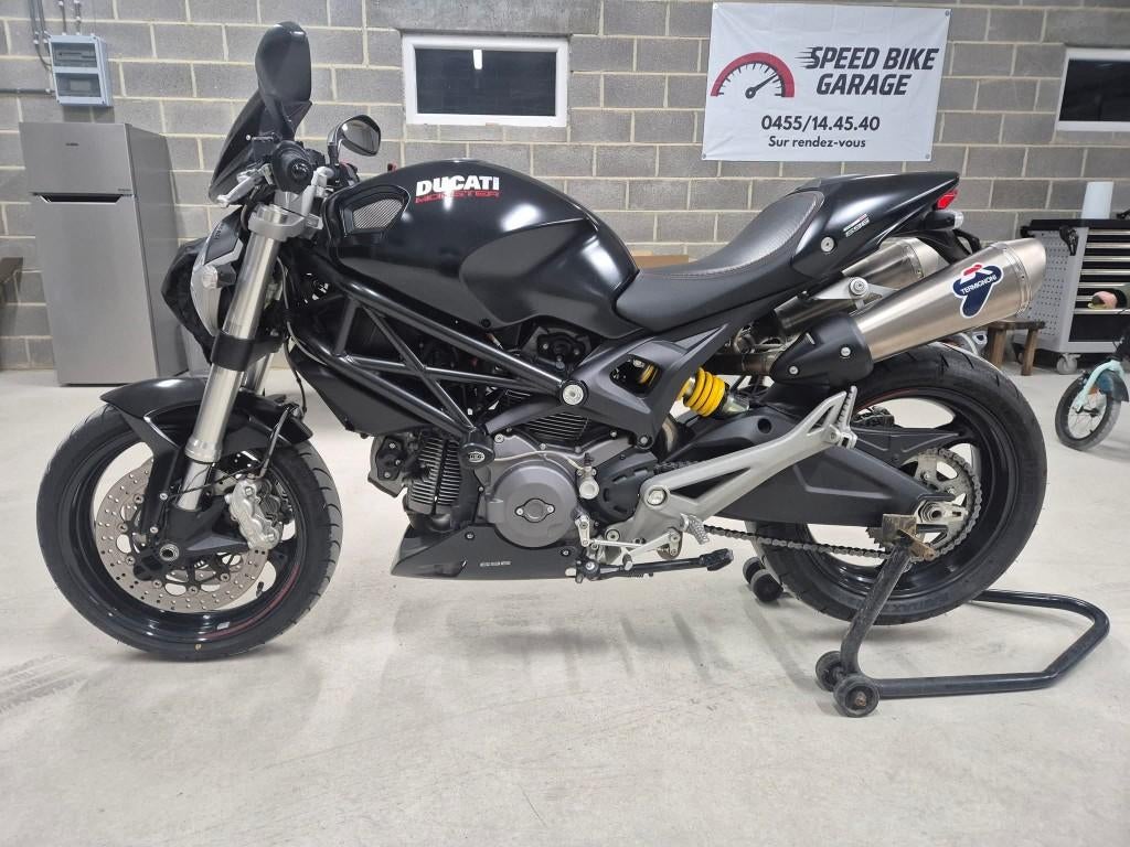 Ducati 696 abs dark ÉDITION, Entreprise, Occasion, Plus de 35 kW, ABS