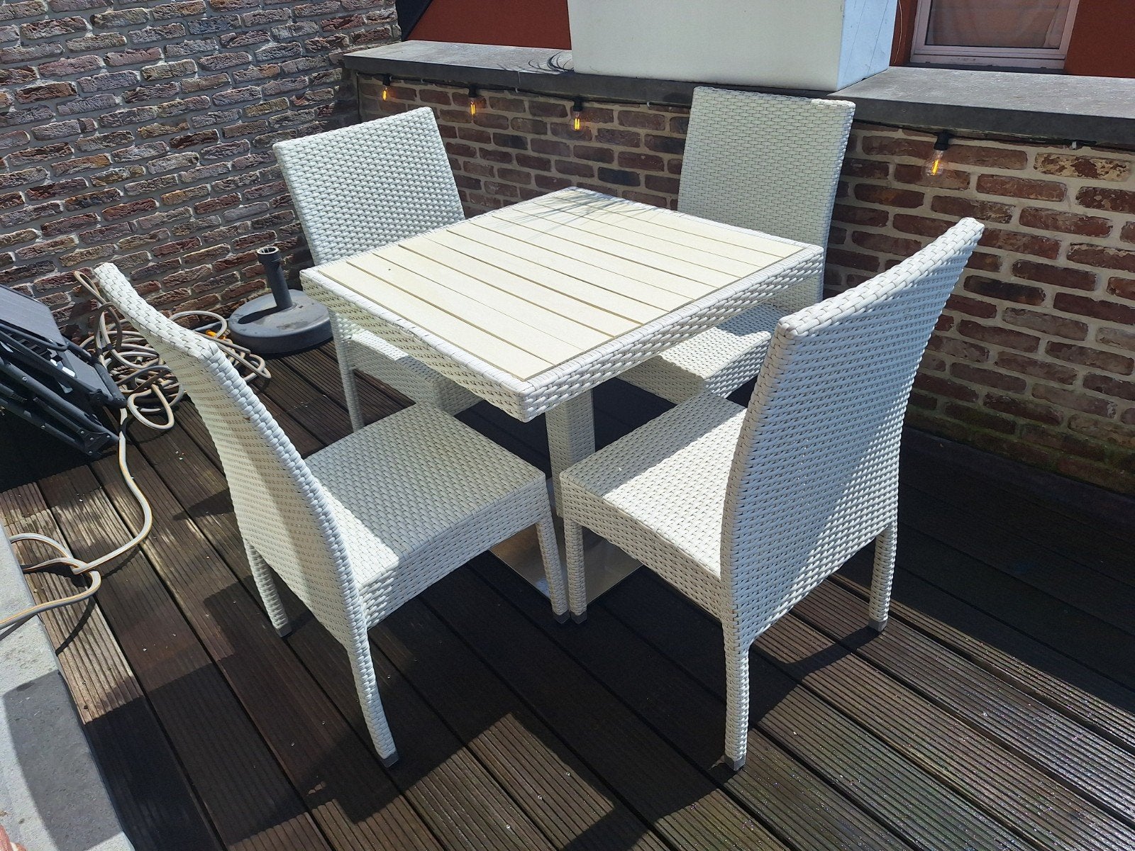 Tuinset | Tafel + 4 stoelen | wit/beige, Ophalen, 4 zitplaatsen, Eettafel, Zo goed als nieuw