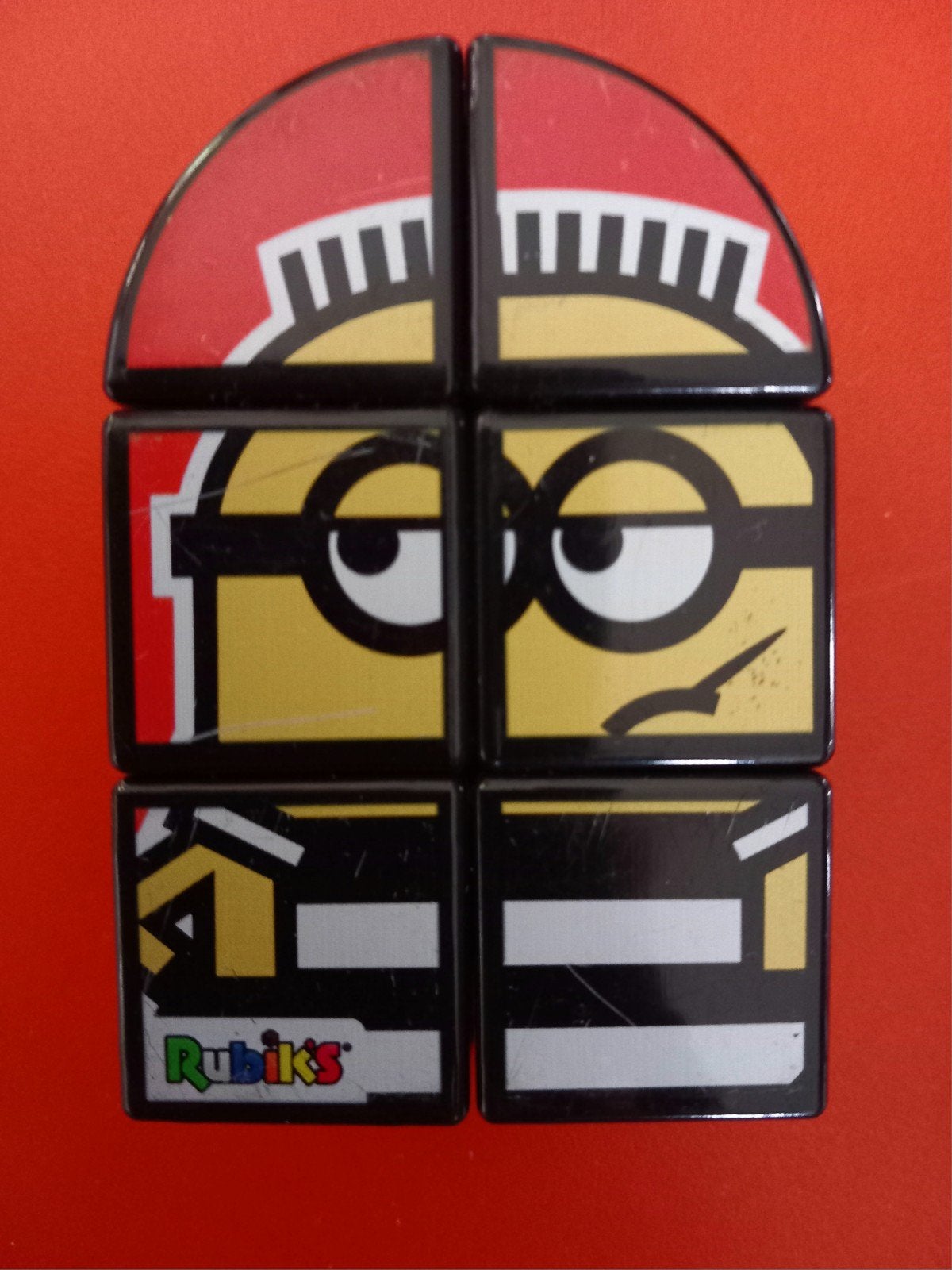 rubiks - minions -> 2€, Ophalen, Zo goed als nieuw, Verpakking