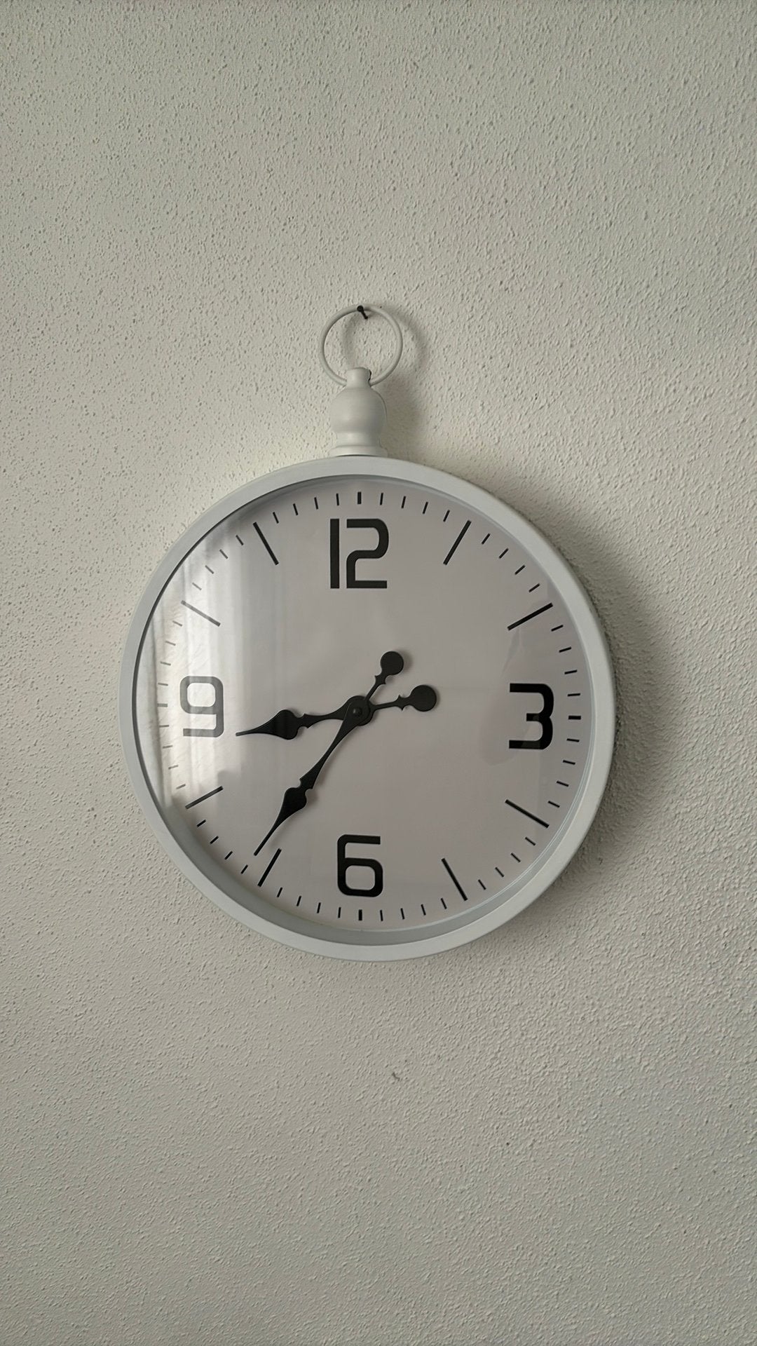 Horloge murale, Maison & Meubles, Enlèvement, Comme neuf, Blanc, Horloge murale