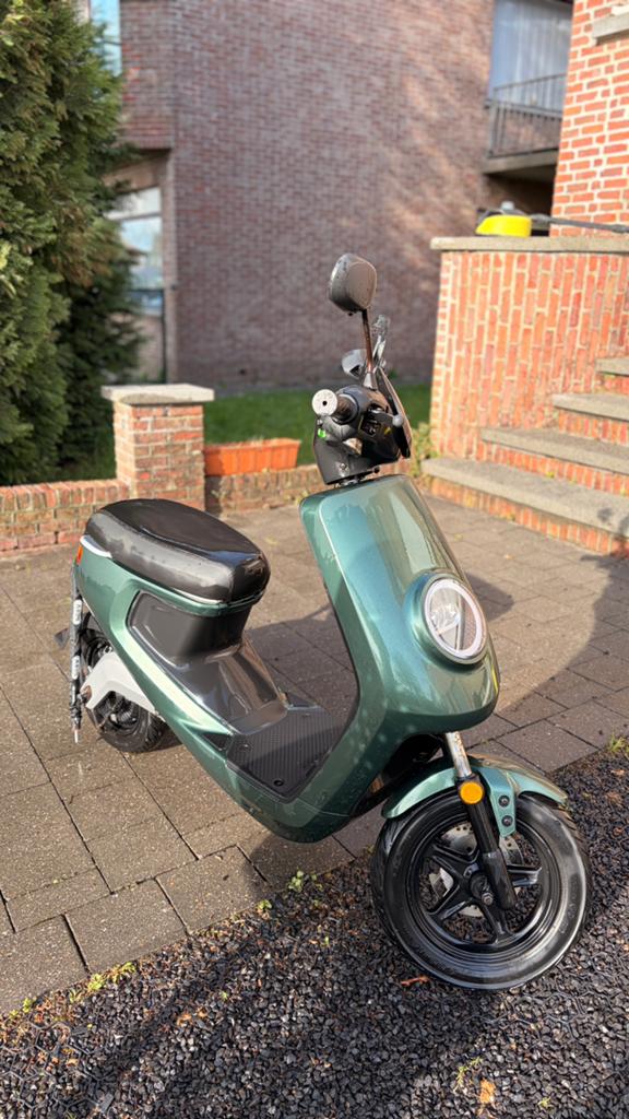 Niu M1 voor onderdelen, Vélos & Vélomoteurs, Scooters | Marques Autre, Classe B (45 km/h), Enlèvement, Utilisé, Électrique