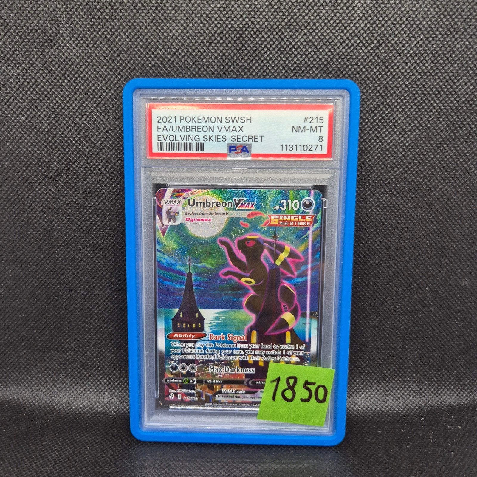 Umbreon Vmax Evolving Skies Secret SWSH PSA 8, Hobby en Vrije tijd, Verzamelkaartspellen | Pokémon, Ophalen of Verzenden
