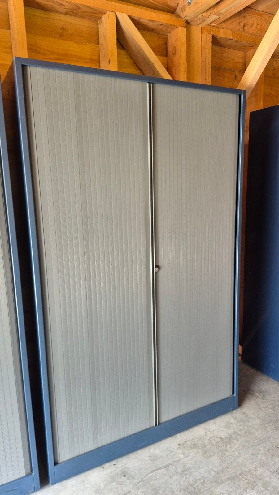 archiefkast roldeurkast werkplaatskast metalen kast, Huis en Inrichting, Kasten | Roldeurkasten en Archiefkasten, Ophalen, Gebruikt
