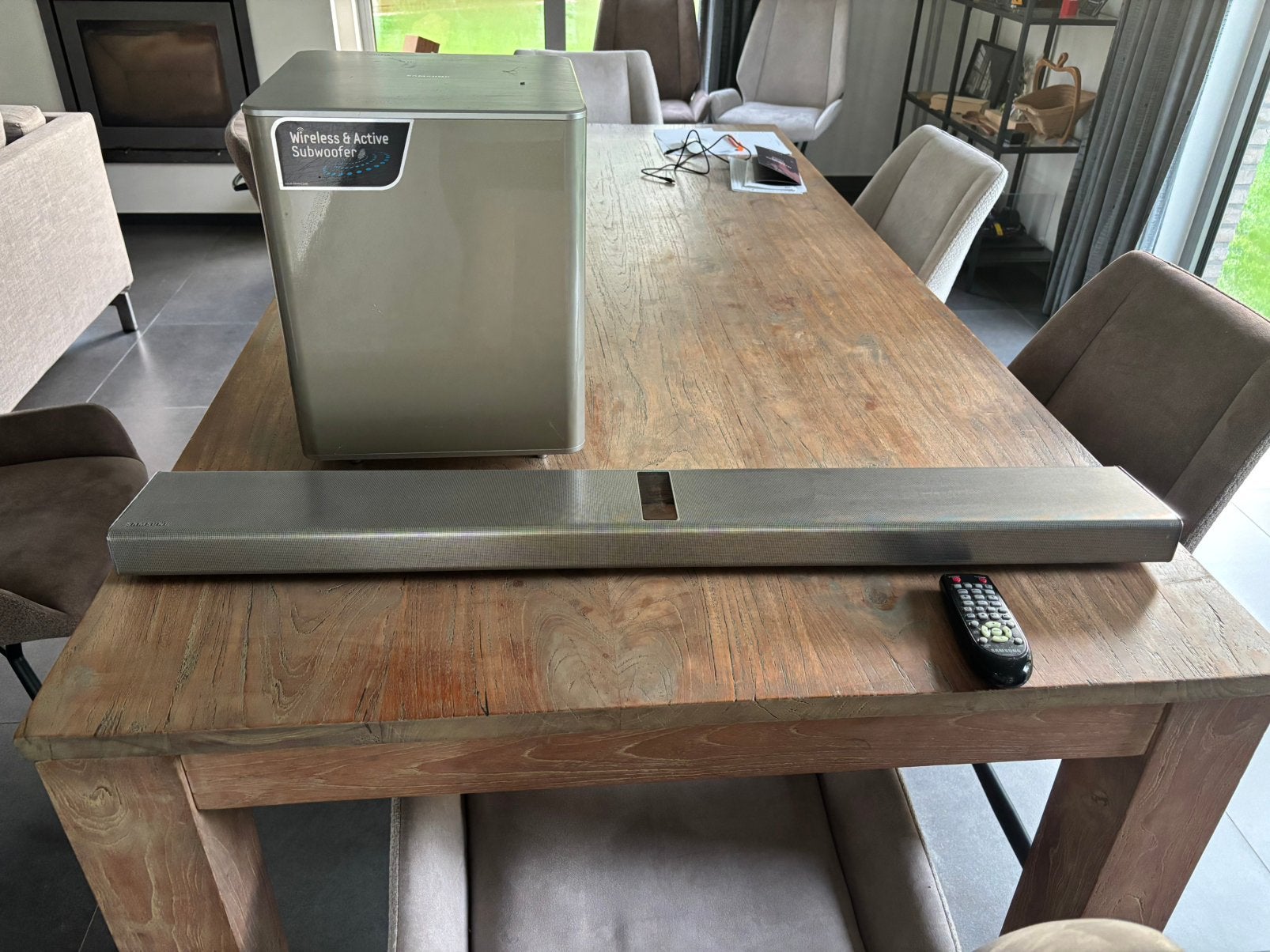Barre de son avec caisson de basses sans fil, Enlèvement, Bluetooth, Utilisé