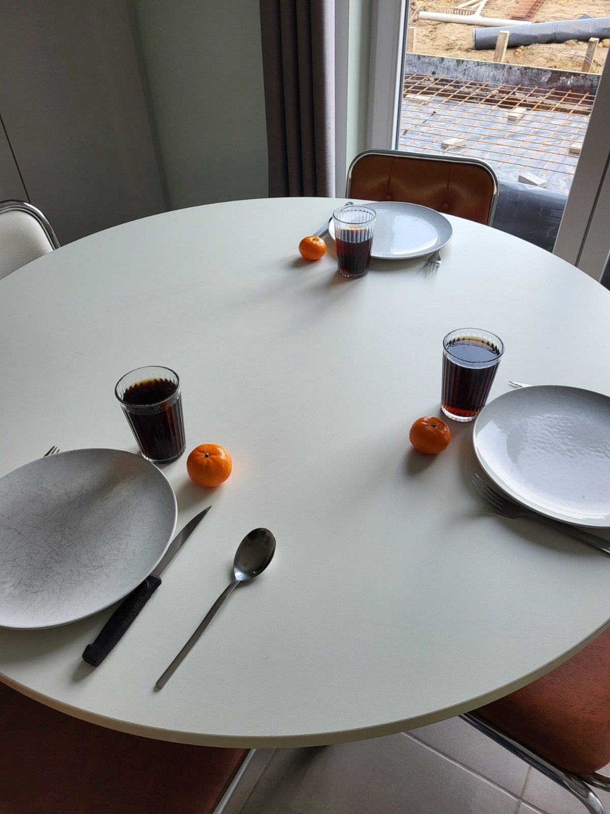 Ronde tafel wit, Huis en Inrichting, Ophalen