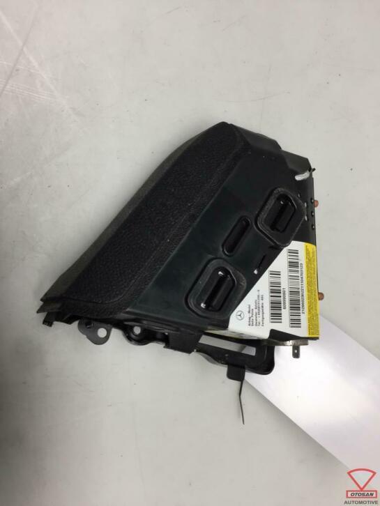 mercedes classe e w212 si ge airbag gauche a2128602302, Mercedes-Benz AG, Mercedes-Benz, Utilisé, Mercedesstrasse 120
70372  Stuttgart, DE