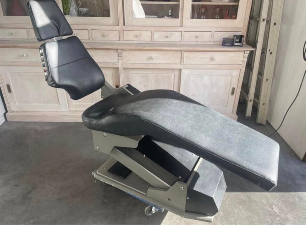Behandelingsstoel, pedicure, Ophalen