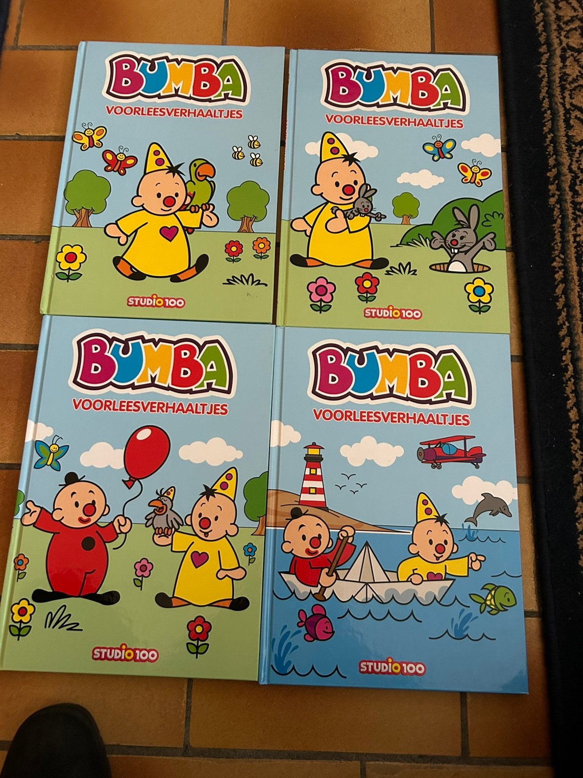 4 stuks Bumba Kinderen boeken, Enlèvement, Comme neuf