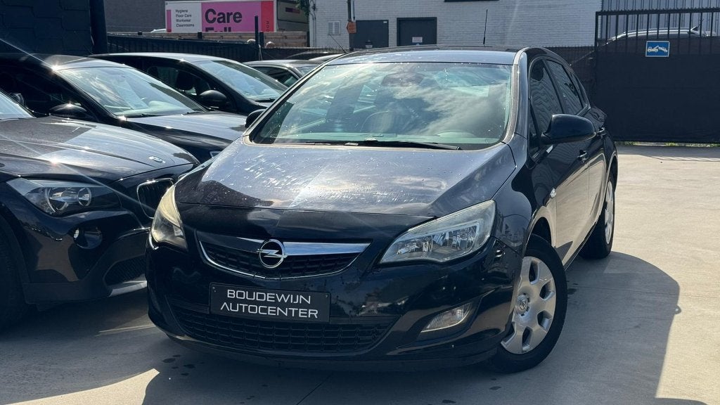 Opel Astra 1.6Benzine Automaat 153.xxxkm 2010 Garantie, Auto's, Stof, Electronic Stability Program (ESP), Zwart, Zwart
