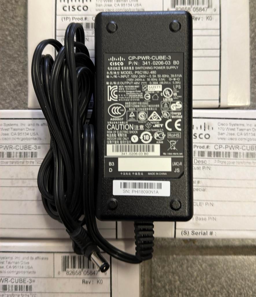 Cisco CP-PWR-CUBE-3 adapters 5x 48v, Computers en Software, Laptop-opladers, Ophalen of Verzenden, Zo goed als nieuw