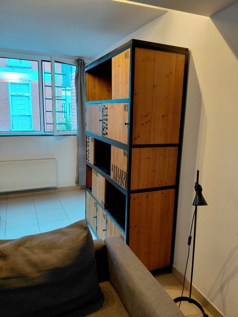 living kast (industriële look), Ophalen, Gebruikt, 100 tot 150 cm, Met klep(pen)