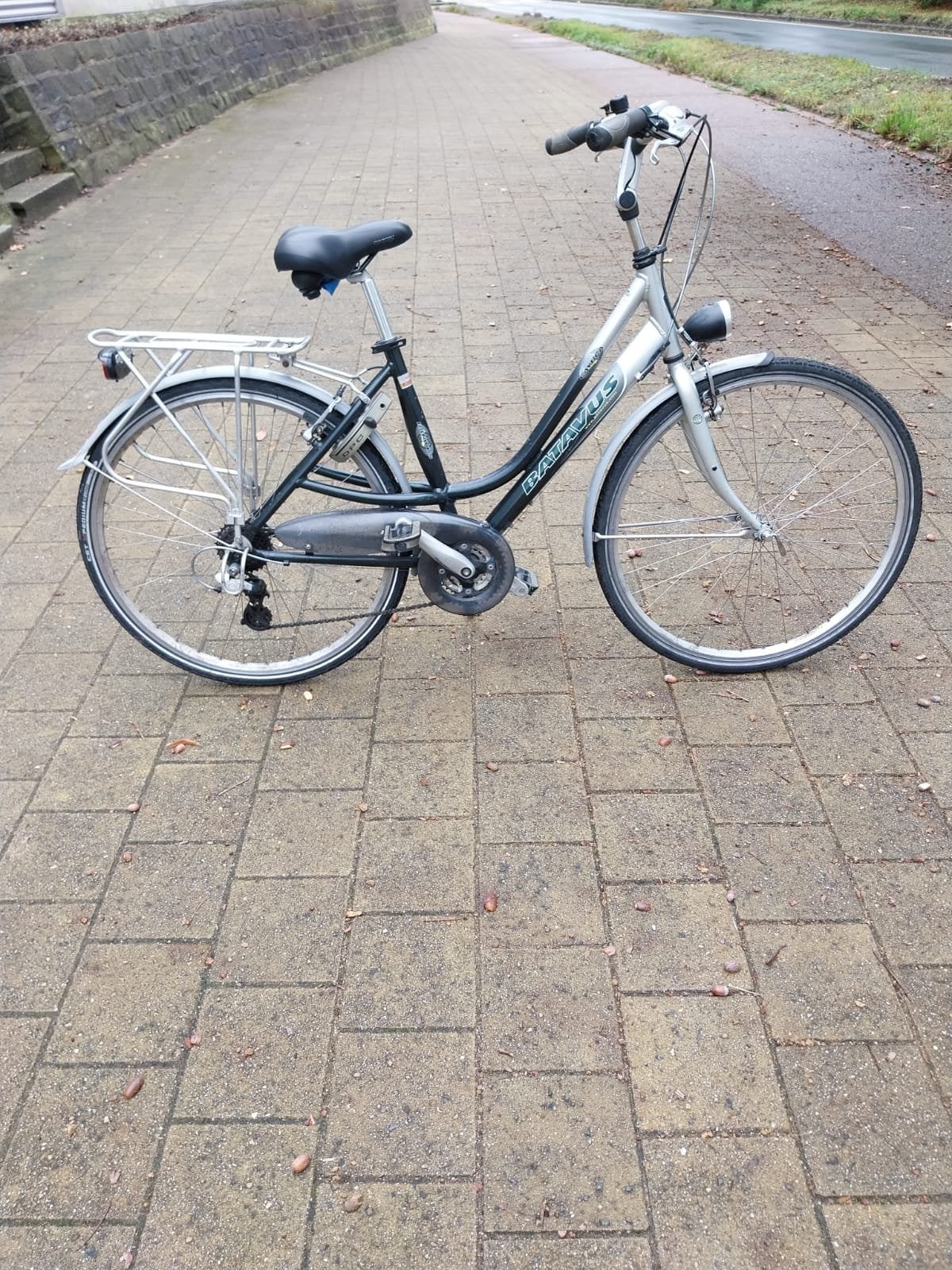 Damesfiets Batavus met 24 versnellingen, Ophalen, Zo goed als nieuw, Batavus, Versnellingen