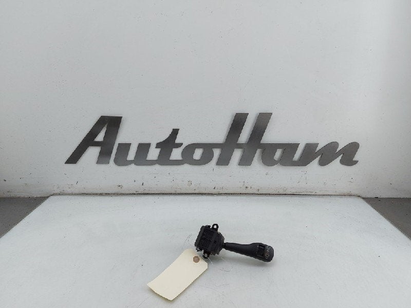 RUITENWISSER SCHAKELAAR BMW 3 serie Touring (E46 / 3), Gebruikt, BMW, Petuelring 130
80809  München, DE, Bayerische Motoren Werke AG
