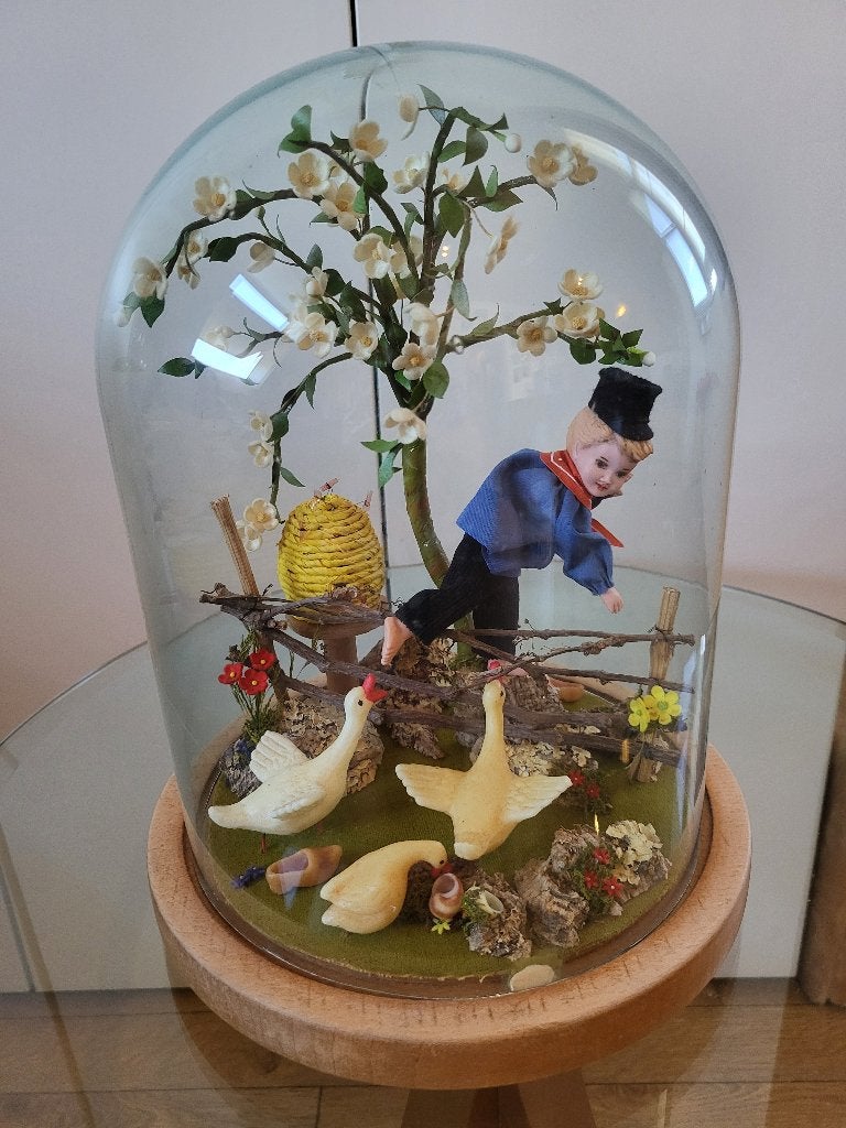 Glazen stolp Clarissen Turnhout, Huis en Inrichting, Woonaccessoires | Stolpen, Ophalen, Mondgeblazen