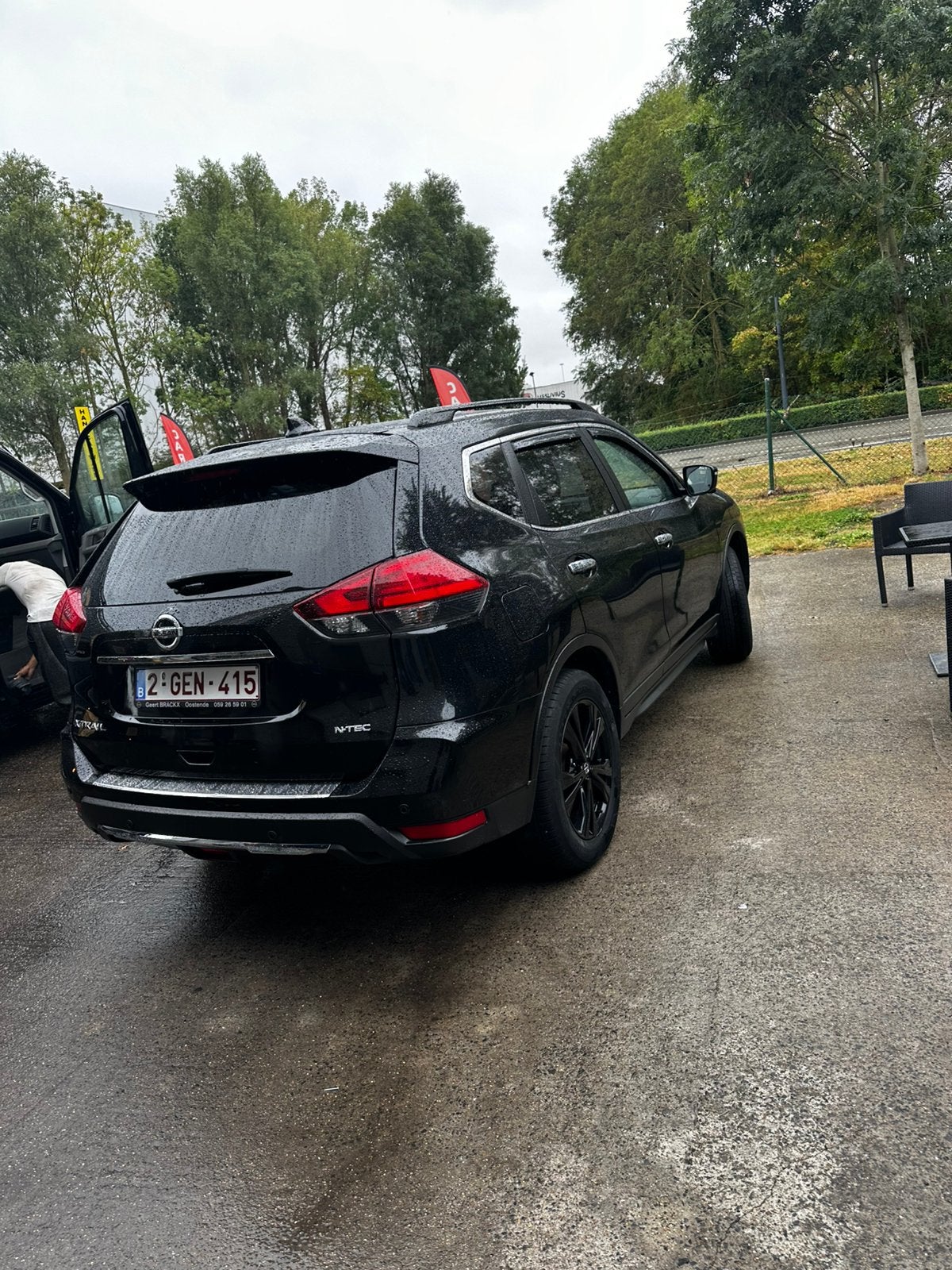 Nissan X-trail benzine automaat 127800 km, Auto's, Automaat, Euro 6, Zwart, 5 deurs