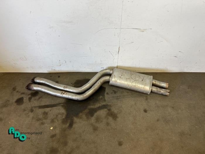Echappement silencieux arrière d'un BMW 3-Serie (3-Serie 98, -, 3 mois de garantie, Utilisé, -