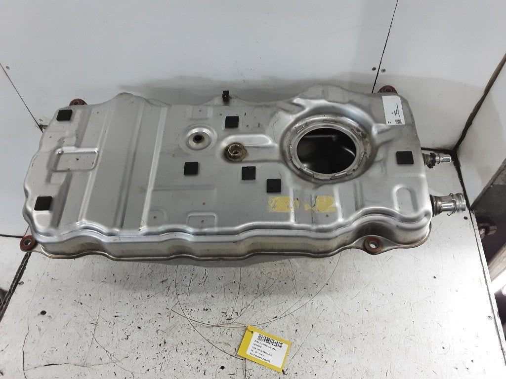 RESERVOIR CARBURANT BMW 3 serie (G20) (16119425973), Autos : Pièces & Accessoires, Utilisé, BMW, Petuelring 130
80809  München, DE