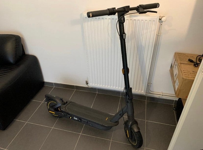 Ninebot G2 MAX top staat, Fietsen en Brommers, Steps, Ophalen, Zo goed als nieuw