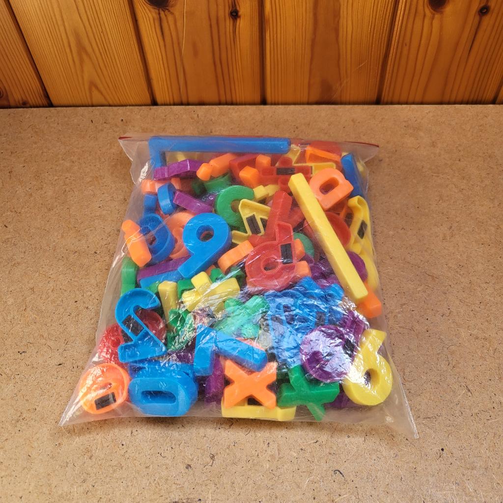 Magnetische letters en cijfers, Ophalen of Verzenden, Taal en Lezen