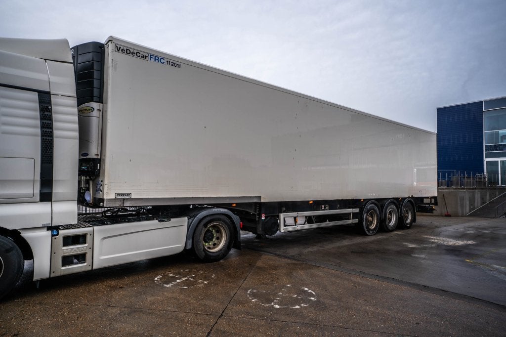 SERRUS CARRIER VECTOR 1850, Autos, Achat, Entreprise, Autres carburants, Remorques et Semi-remorques