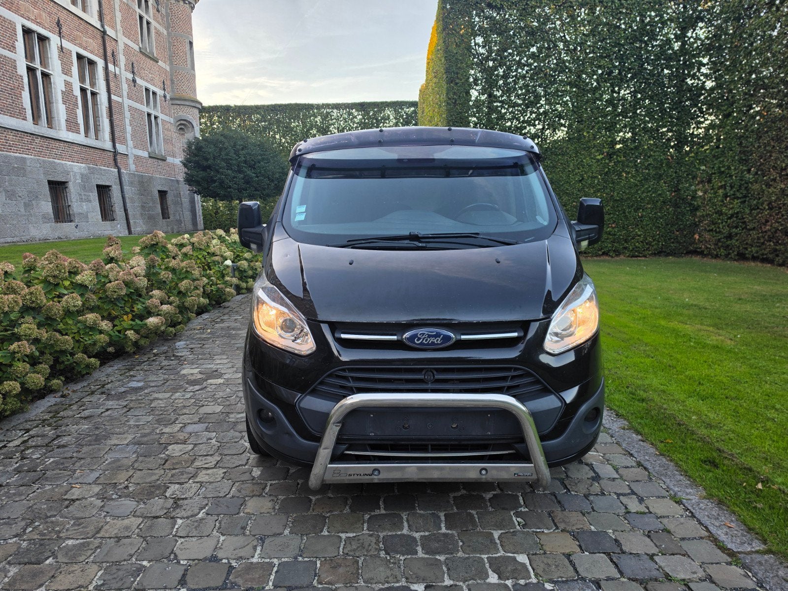 Ford transit custom automaat euro6b 170pk!, Auto's, https://public.car-pass.be/vhr/03cb1428-957a-4cf9-97c0-aa0abdc92488, Stof