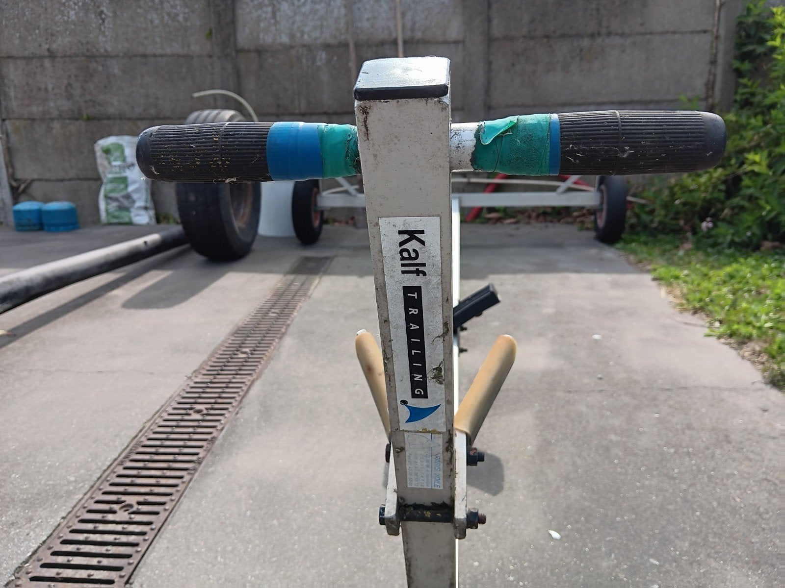 Strandtrailer KALF, Ophalen