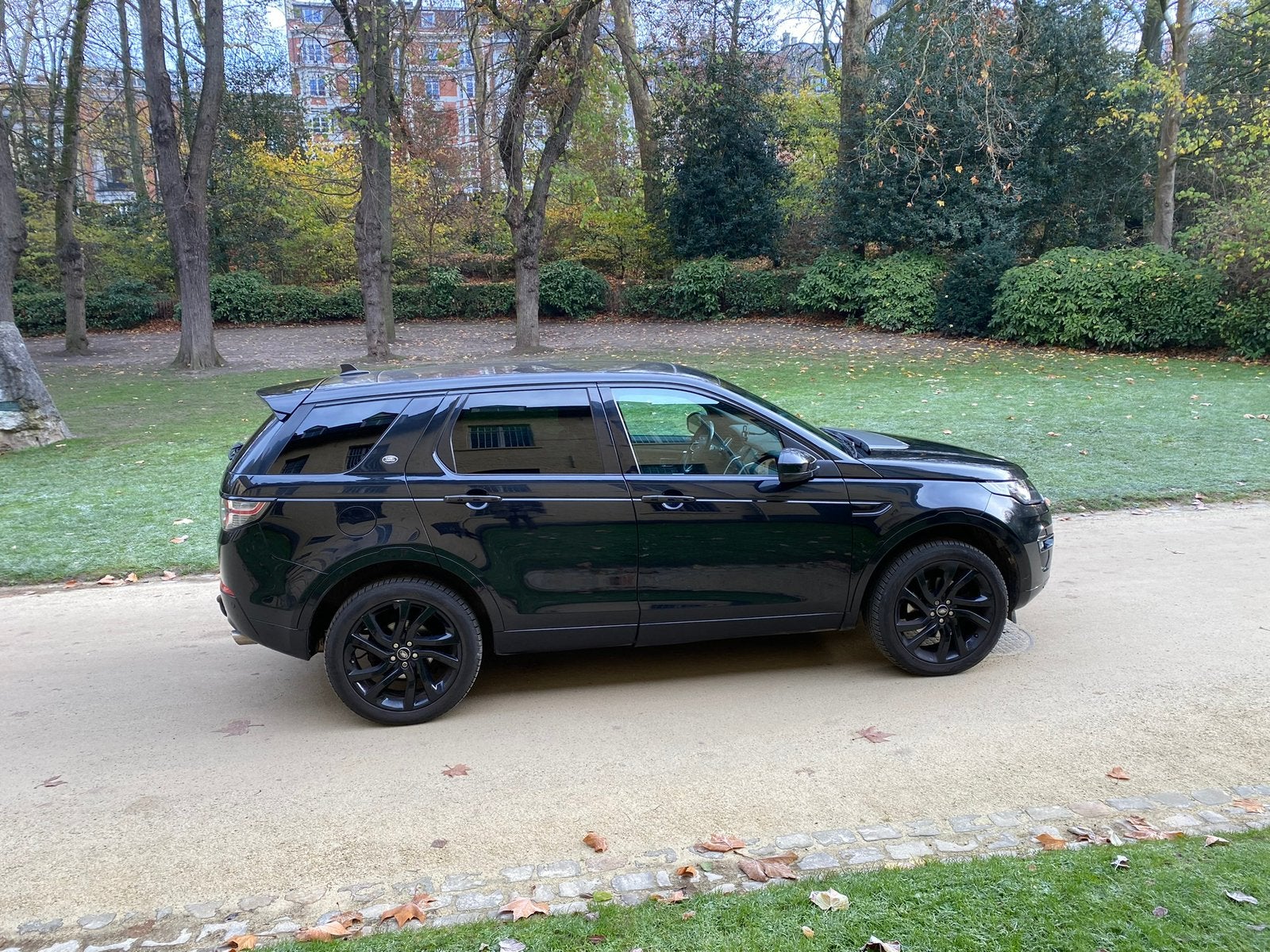 Land rover discovery sport klaar voor registratie, Auto's, Automaat, 1998 cc, Discovery Sport, Zwart