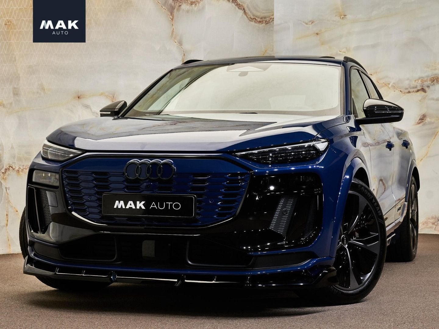 Audi SQ6 e-tron Quattro , Tech Pro, tr.haak, pano, 21", OLED, Automaat, Blauw, Adaptive Cruise Control, 592 km