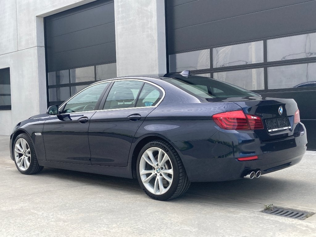 BMW 520d Berline/Manuel/Cuir/Navi/Xenon/..., Cuir, Entreprise, Entretenue par le concessionnaire, Noir
