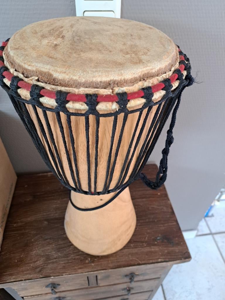 Djembé, Enlèvement