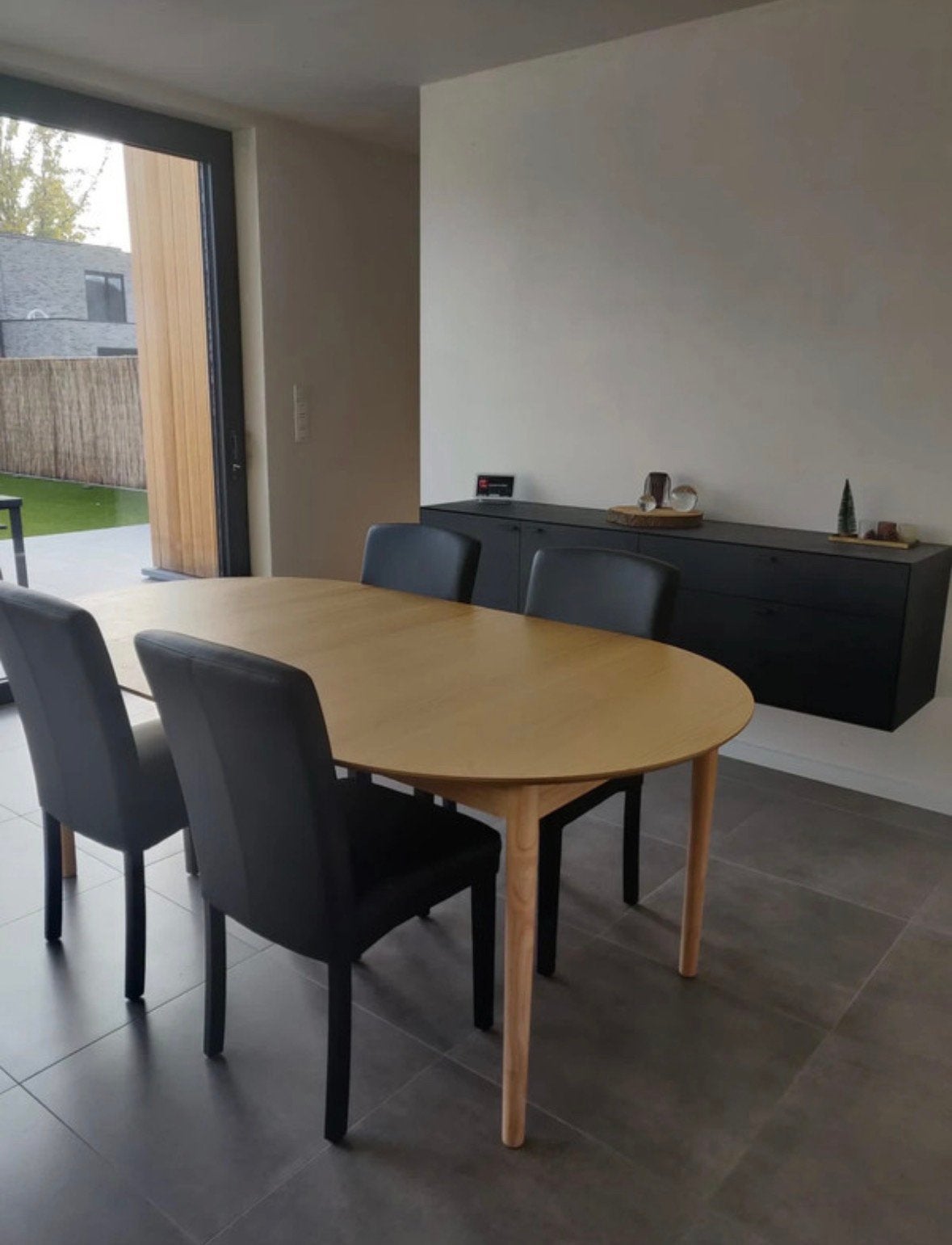 Table à manger en chêne, ronde, extensible 4 à 8 personnes, Enlèvement, Comme neuf, Rond