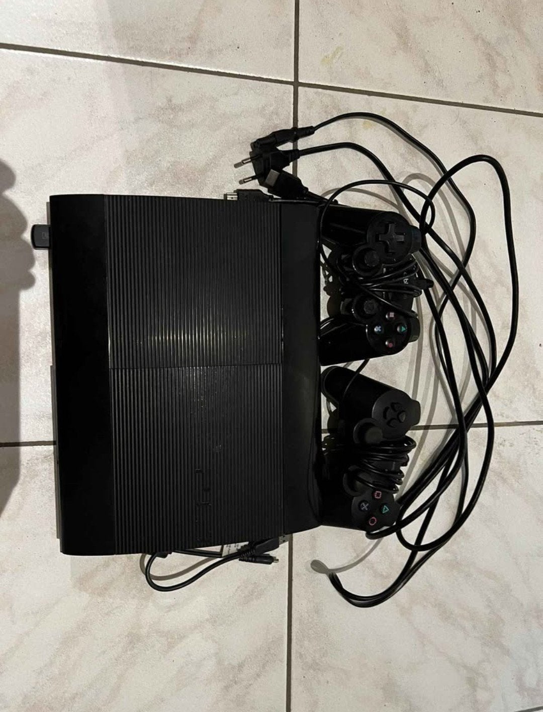 PlayStation 3 Slim met 2 controllers, Games en Spelcomputers, Spelcomputers | Sony PlayStation 3, Ophalen, Met 2 controllers, Slim