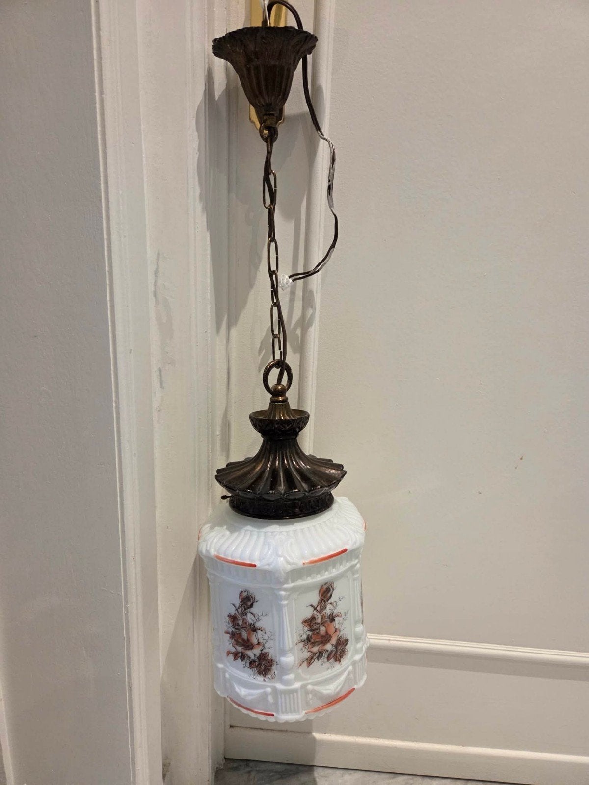 Lampe suspendue vintage en verre opale Art Déco - Verre au l, Antiquités & Art, Enlèvement ou Envoi