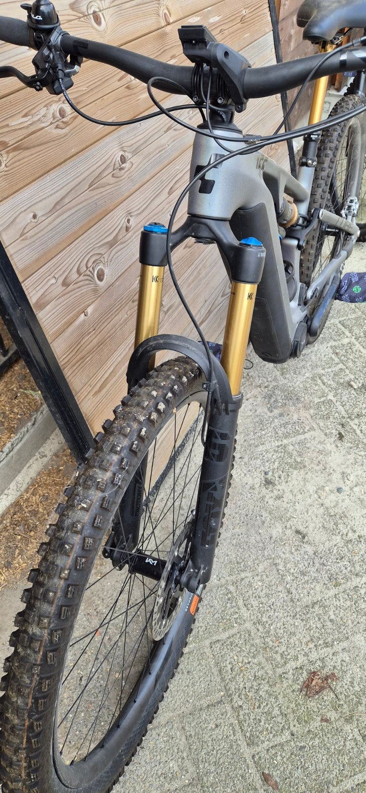 cube full Suspension hybrid elec, Vélos & Vélomoteurs, Vélos | VTT & Mountainbikes, Autres marques, Comme neuf, Enlèvement, Frein à disque